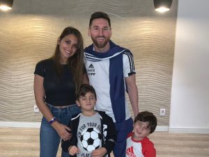 Lionel Messi (Sportsman) Wiki, Age, Wife, Net Worth & More