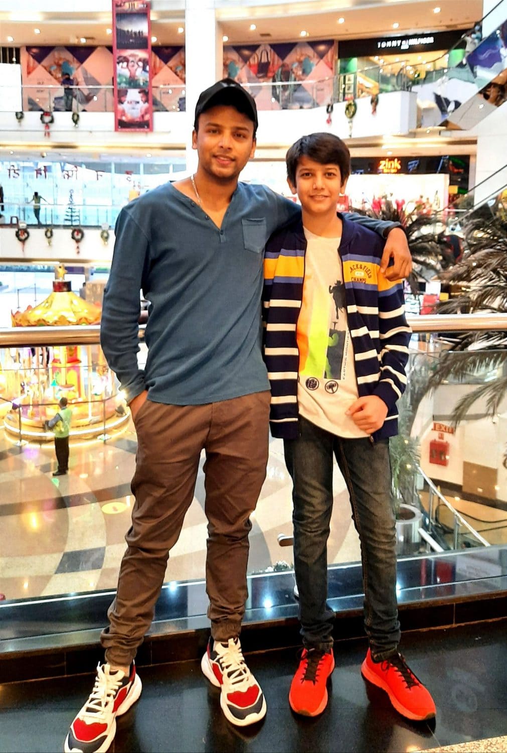 Anshuman Paliwal with his brother