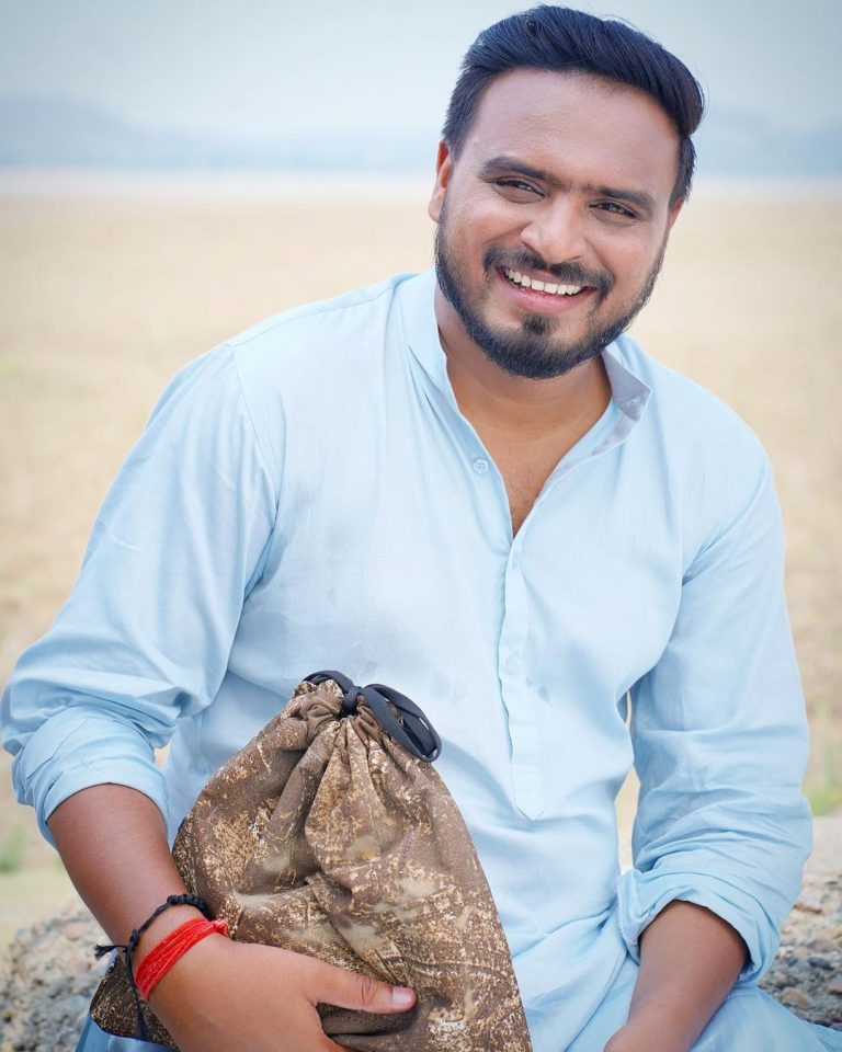 Amit Bhadana (YouTuber) Wiki, Age, Girlfriends, Net Worth & More