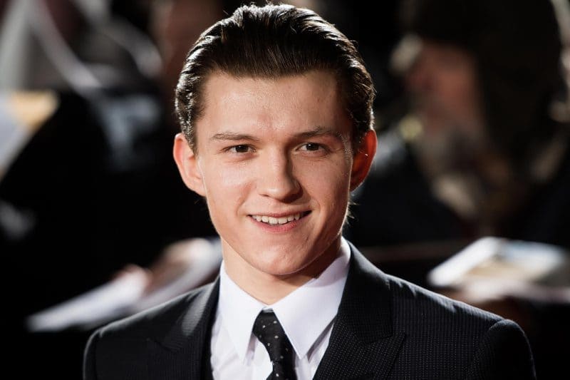 Tom Holland (Actor) Wiki, Age, Girlfriends, Net Worth & More 10