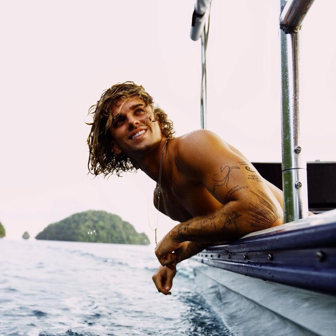 jay alvarrez calvin klein