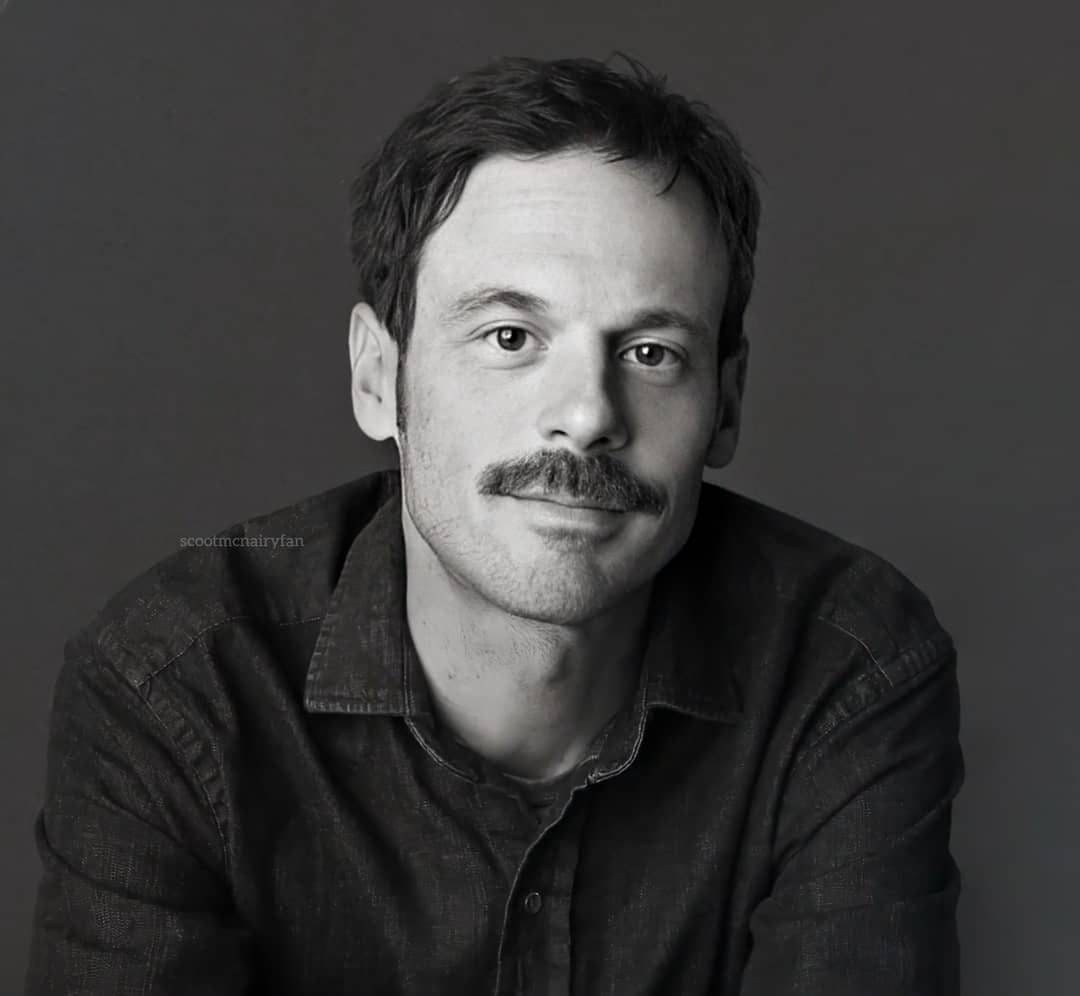 Scoot McNairy Wiki, Age, Bio, Wife, Net Worth & More 5