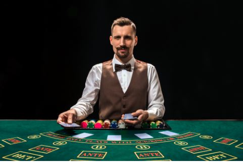 The Renaissance of Live Dealer Games: Bridging the Virtual and the Real
