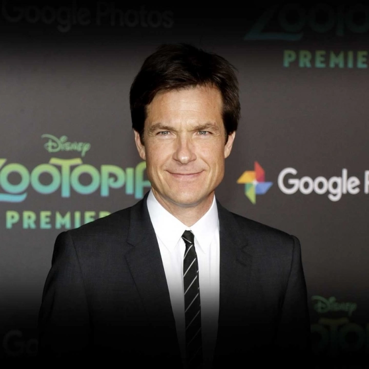 Jason Bateman Wiki, Wife name, Net Worth, Age, Height, Movies, Family, and Biography